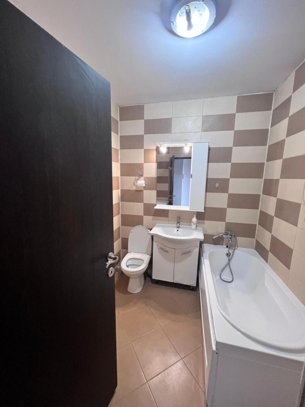 Chindia Apartament Targoviste Exterior foto